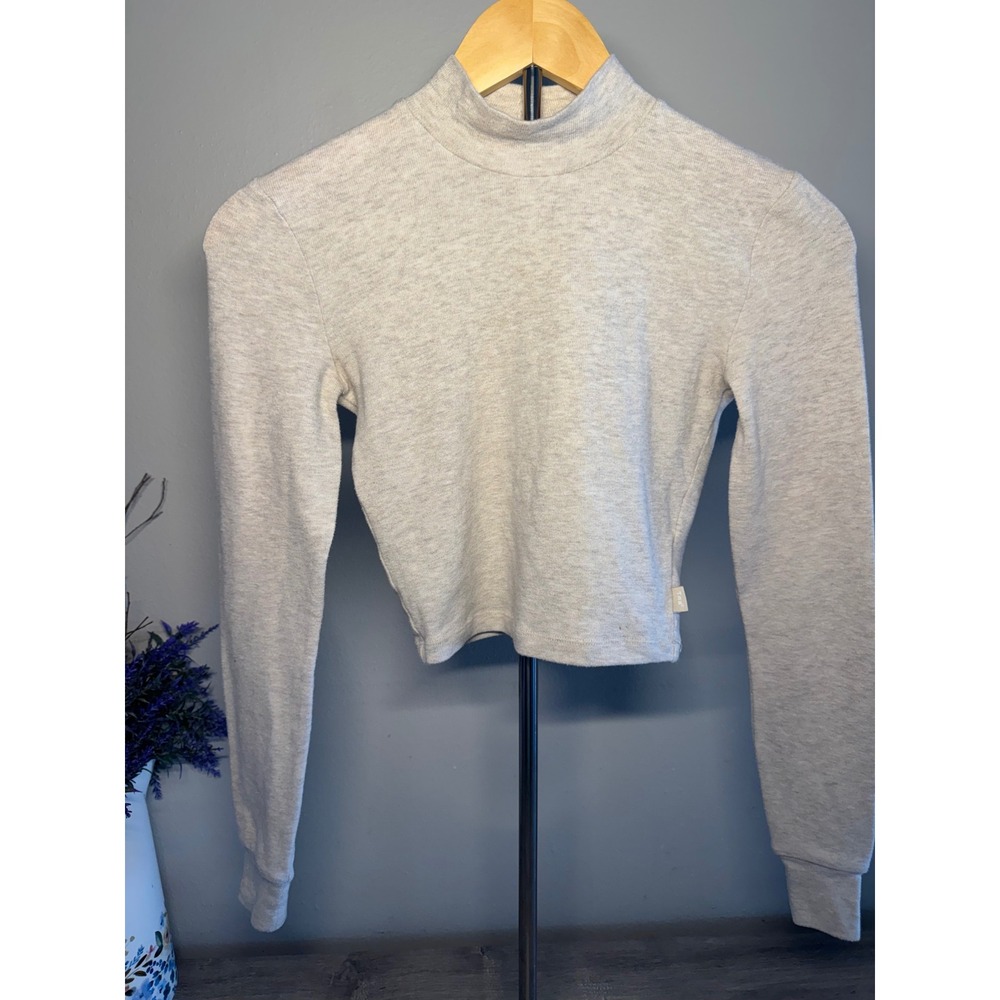 Aritzia Tna Mock Neck Long Sleeve Cropped Sweatshirt Oatmeal Gray XS